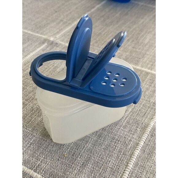 Tupperware Salt, Pepper, Spice, Dry Rub, Shaker Modular Mate 1843-25/1844-13 - Picture 1 of 7